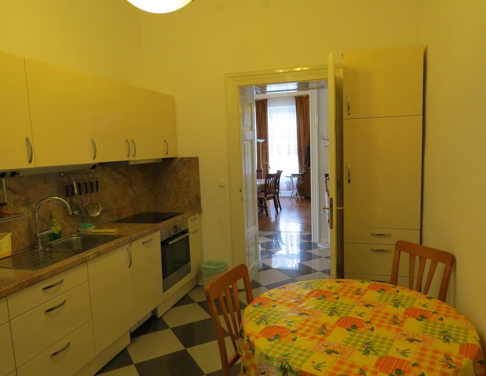 Apartment Kamelija Opatija Værelse billede